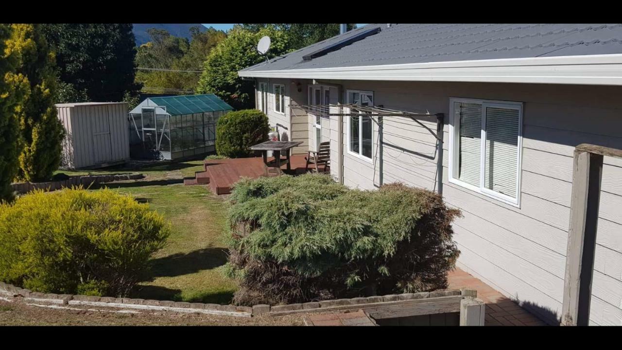 The Retreat Taupo Villa Exterior photo
